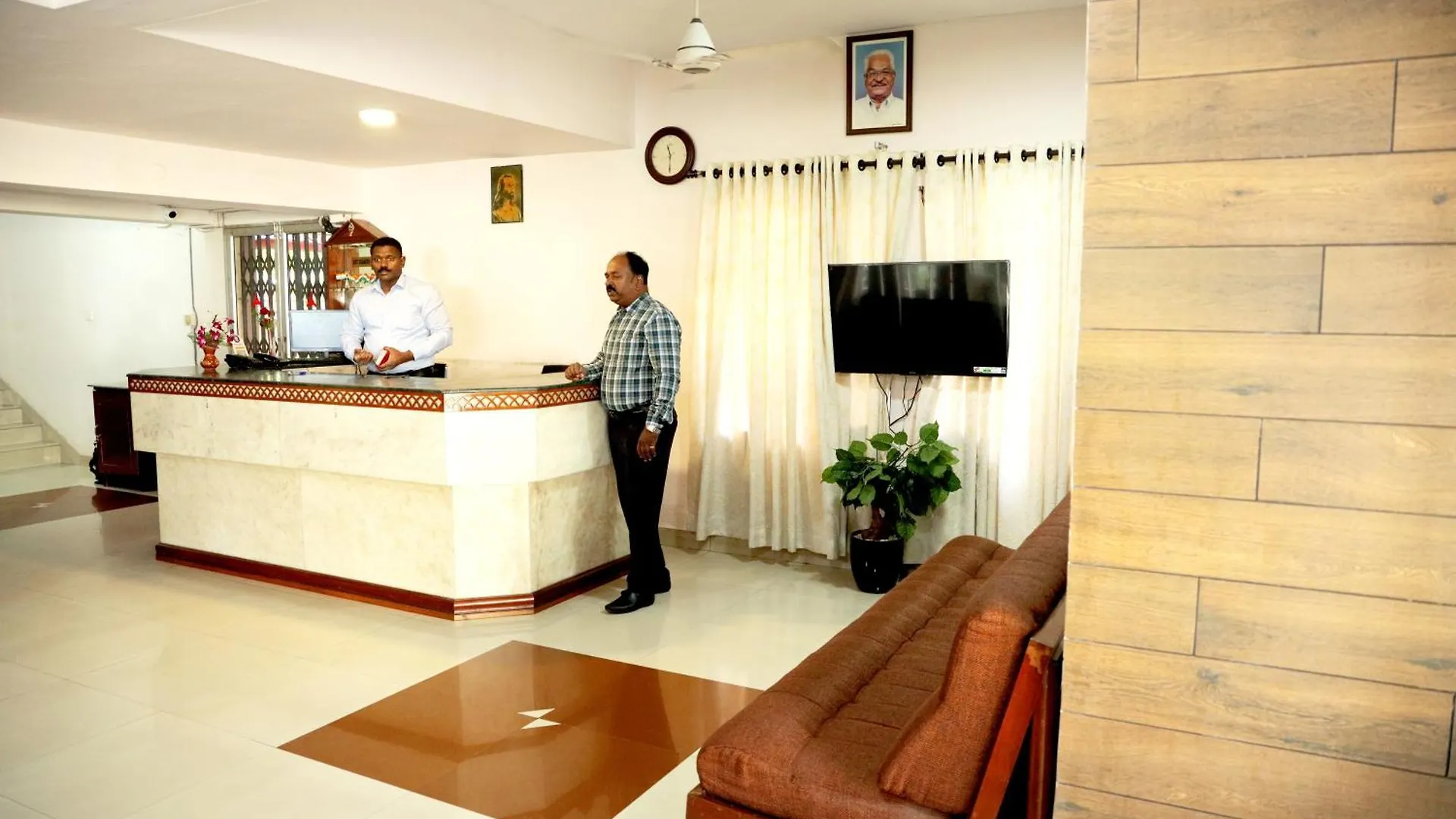 Ashish Tourist Home Thiruvananthapuram 5*,