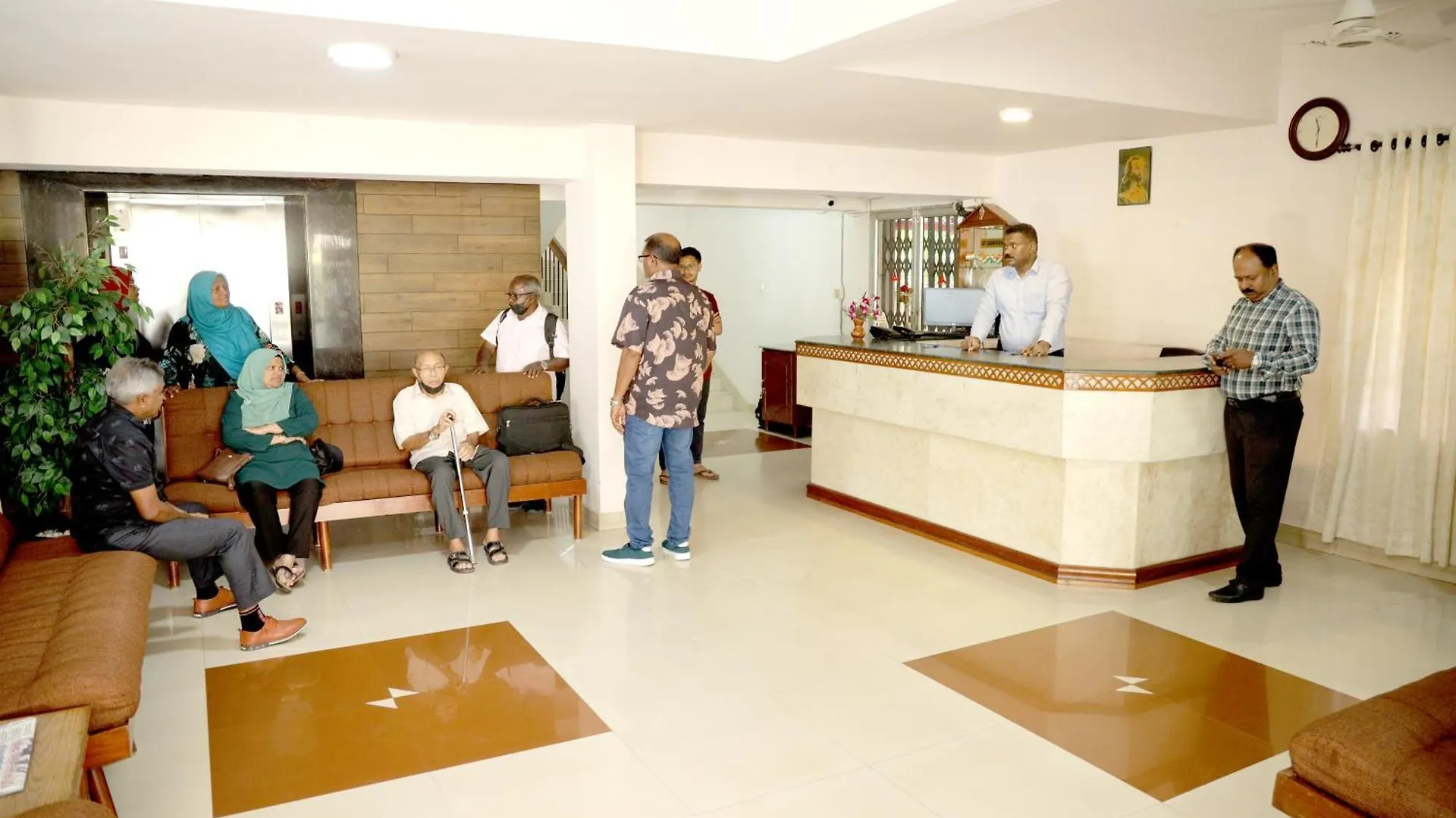 Hotel Ashish Tourist Home Thiruvananthapuram